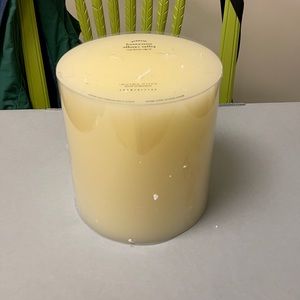 Pottery Barn Candle. 6x6. 3 wicks